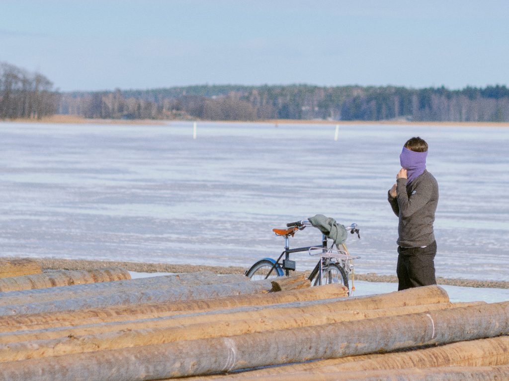 Man dressed in Pelago Merino in winter