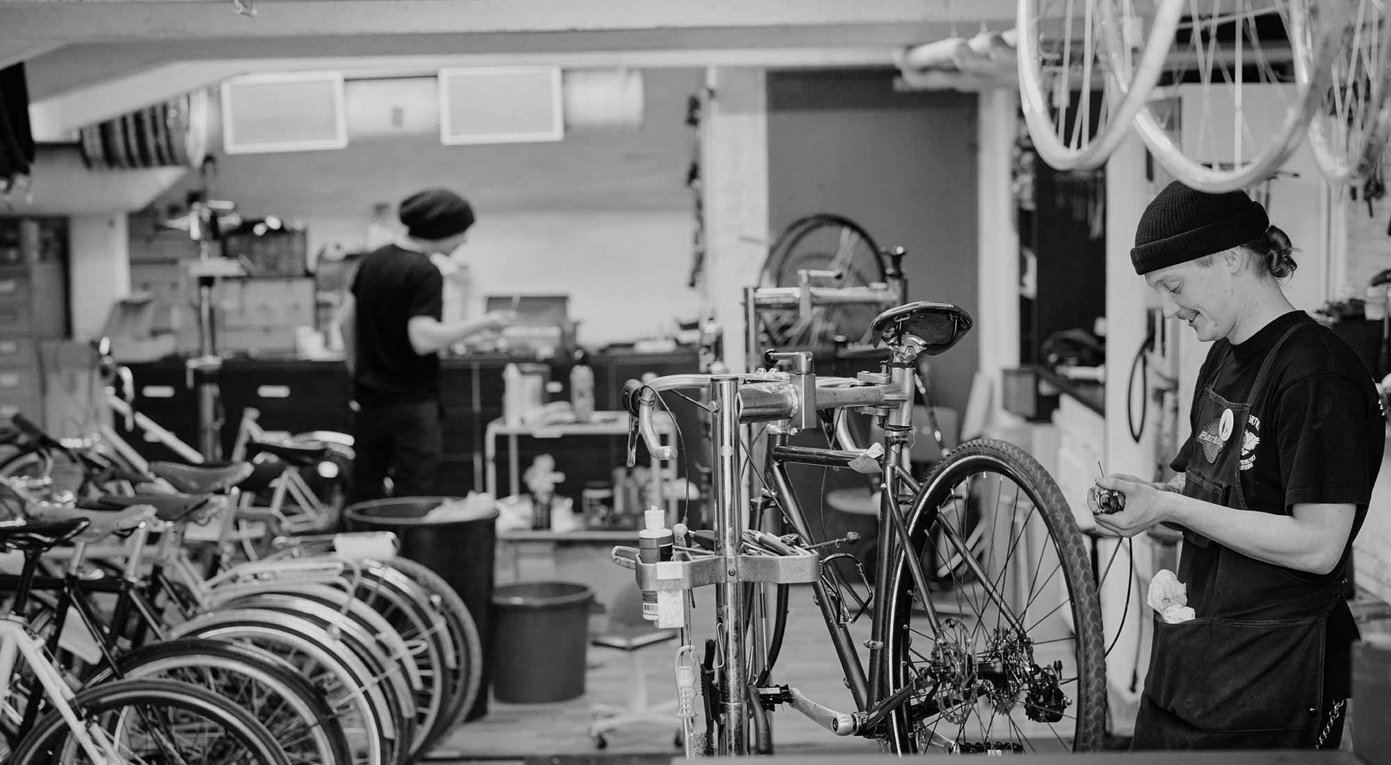 Pelago Service Pelago Bicycles