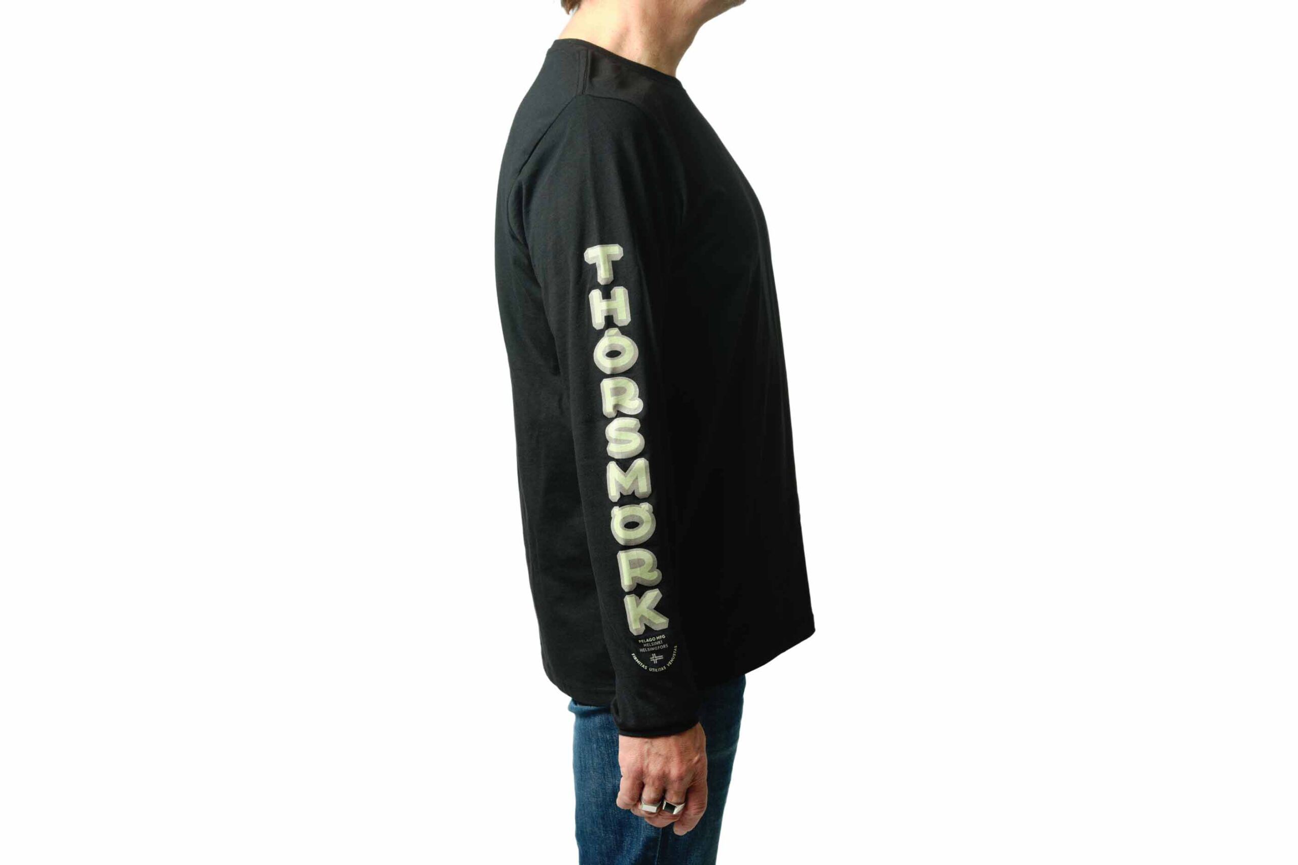 pelago_thormork_longsleeve_t-shirt_black2